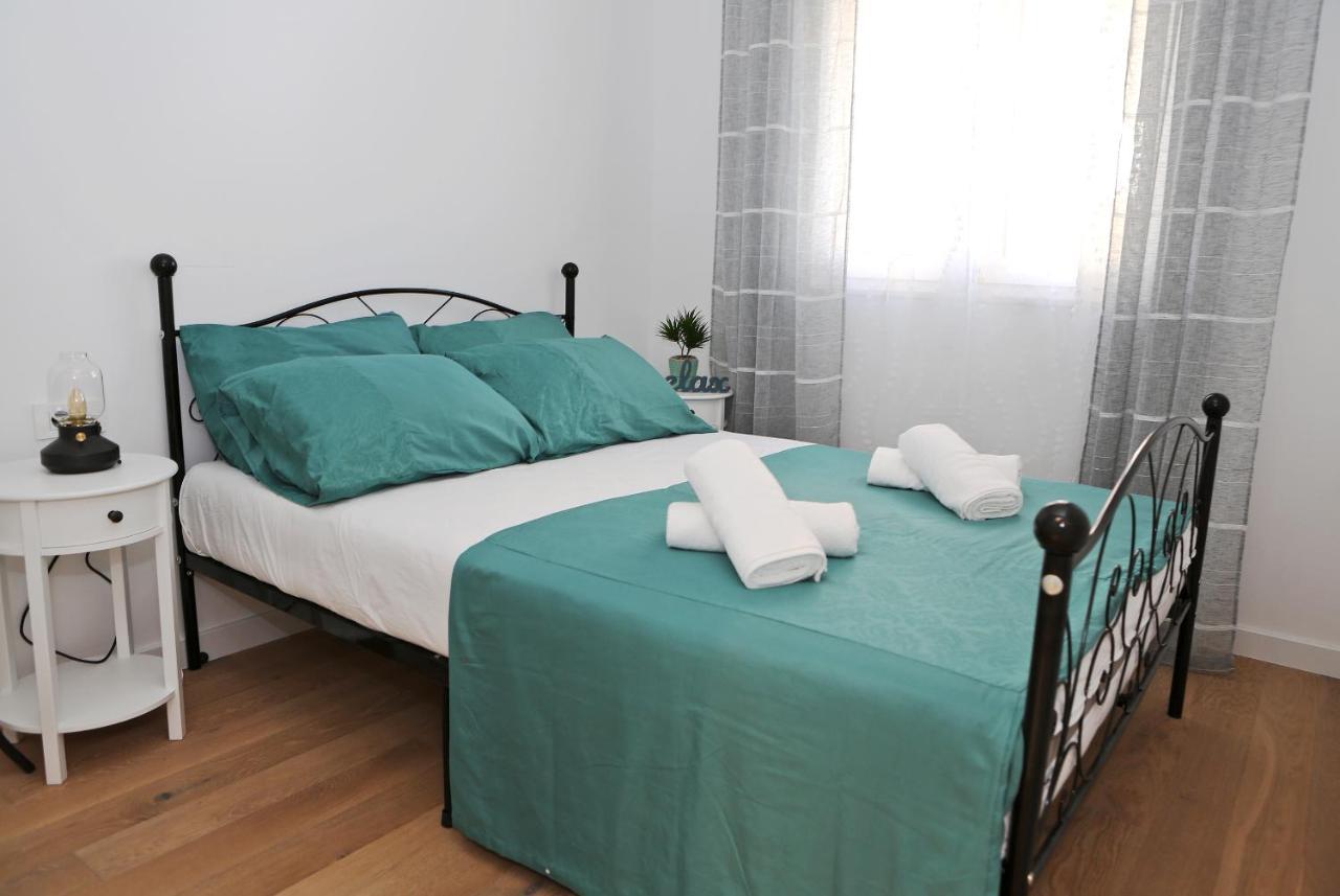 Apartment Gambi With Sea View Zadar Dış mekan fotoğraf